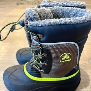 Kamik Luke Charcoal Children’s Snowboots